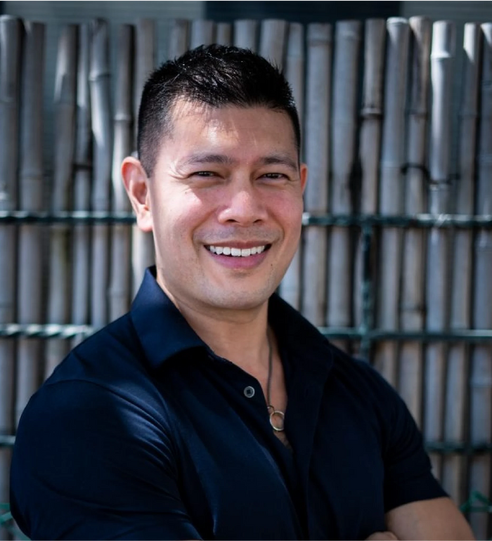 Dr Mark, Chiropractor