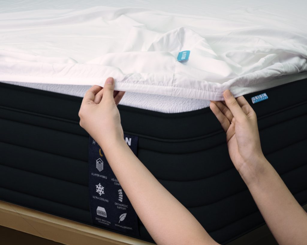 
                     Naturally Cooling & Breathable 
                  